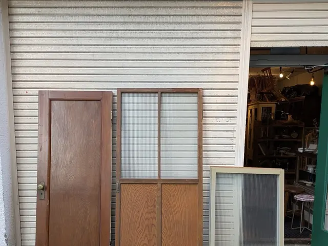 古い木製建具・ガラス戸（買取例）
